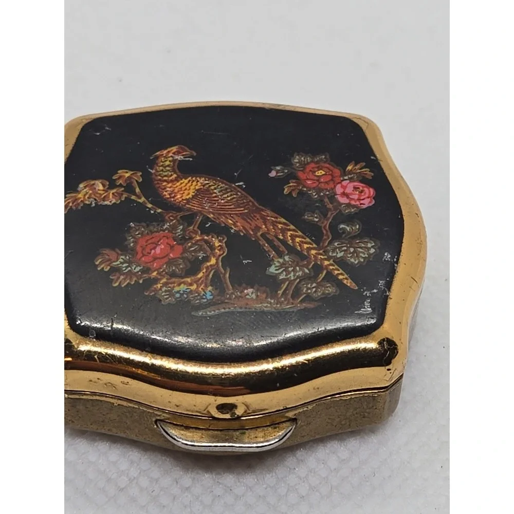 Vintage 1950's Stratton Enameled Pill Box Asian Pheasant Black‎ Gold England